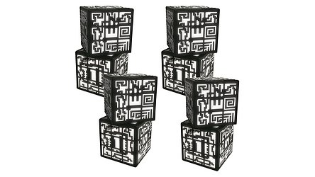 8 schwarze Würfel mit Muster